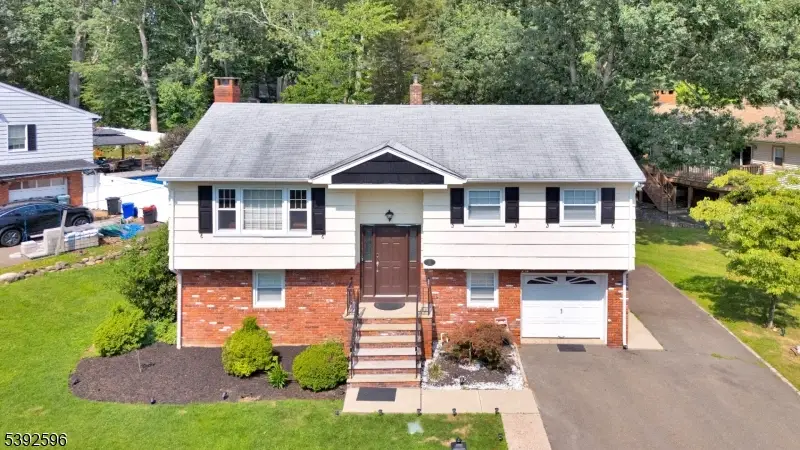 70 Highland Rd, North Haledon, NJ 07508 - Image #1