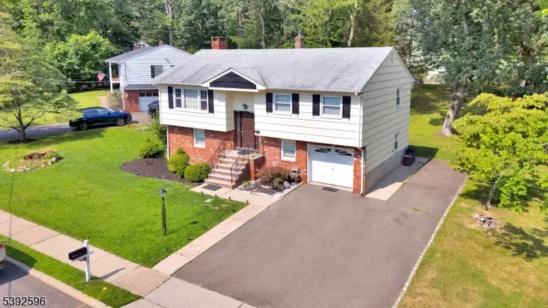 70 Highland Rd, North Haledon, NJ 07508 - Image #3