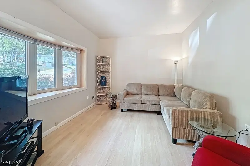 51 Sioux Ave, White Meadow Lake, NJ 07866 - Image #3