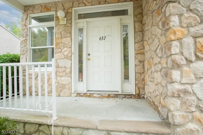 637 Old Dover Rd, Parsippany Troy Hills, NJ 07054 - Image #1