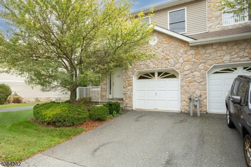 637 Old Dover Rd, Parsippany Troy Hills, NJ 07054 - Image #2