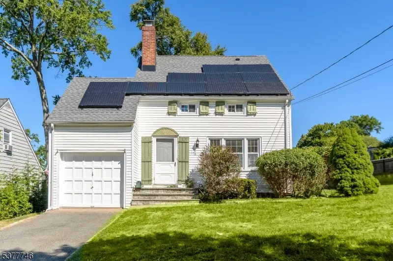 176 Woodland Ave, Verona, NJ 07044 - Image #1