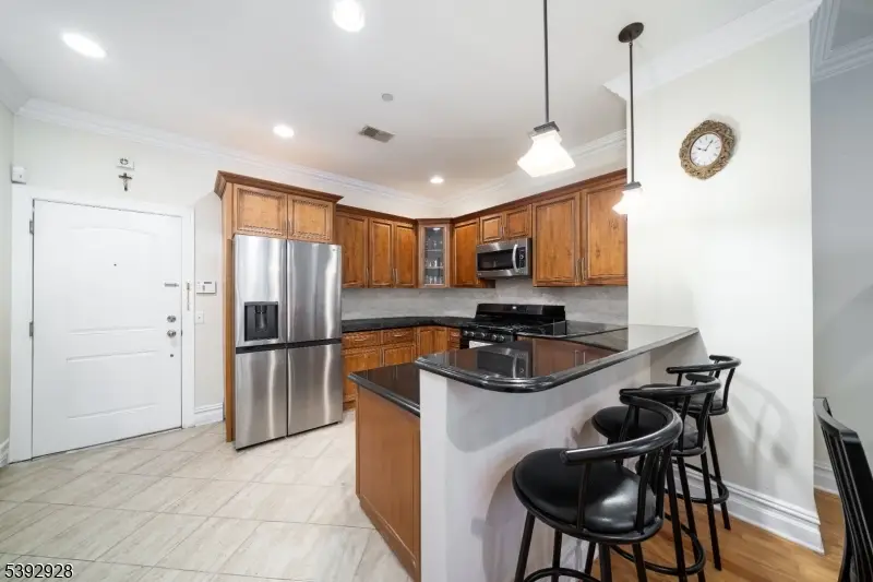 88 Saint Francis St #1B, Newark, NJ 07105 - Image #3