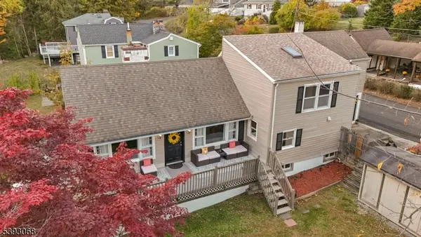 88 Stanhope Rd, Sparta Twp., NJ 07871