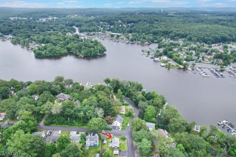 8 Blanche Dr, Lake Hopatcong, NJ 07849 - Image #1