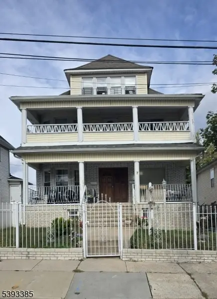 7 White Ter, Newark, NJ 07108 - Image #1