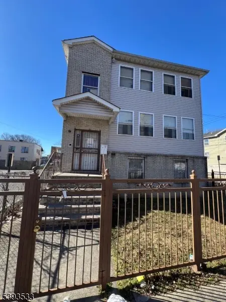 219-221 Clinton Pl, Newark, NJ 07112 - Image #1