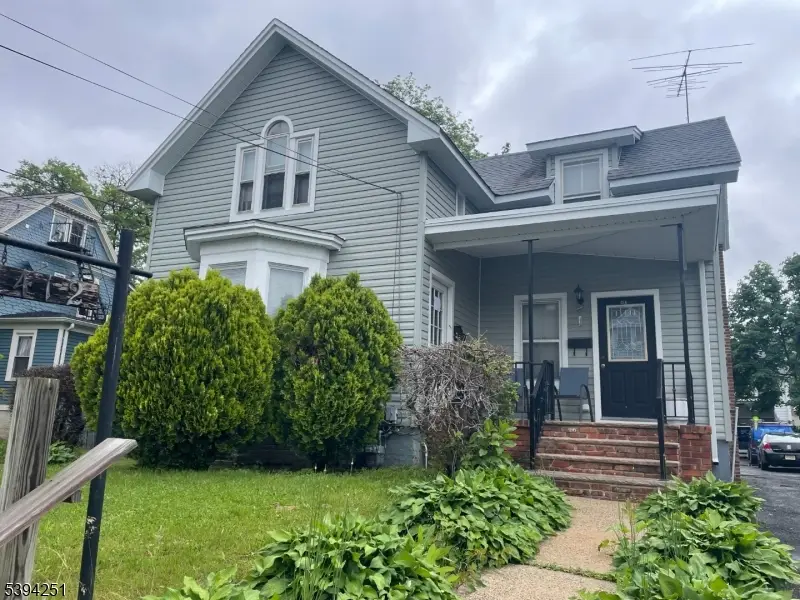 412 S Valley Rd, City Of Orange, NJ 07050 - Image #1