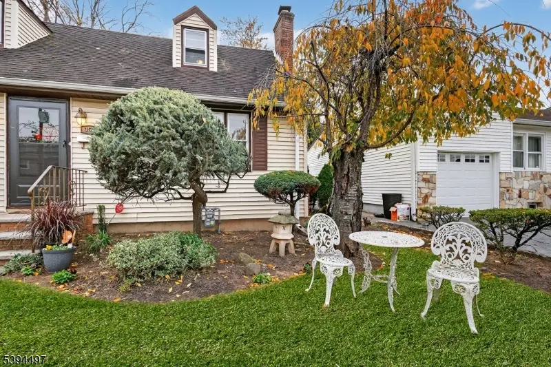 352 Myrtle Ave, Scotch Plains, NJ 07076 - Image #3