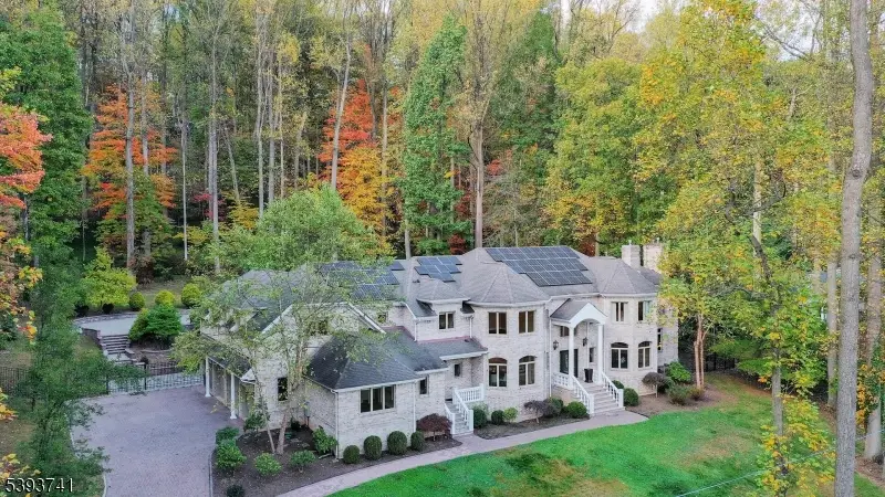 115 Old Somerset Rd, Watchung, NJ 07069 - Image #1