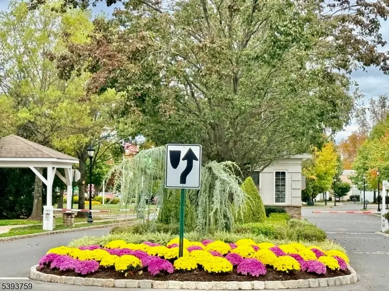 2102 Ambassador Ct #2102, Franklin Township, NJ 08873 - Image #2