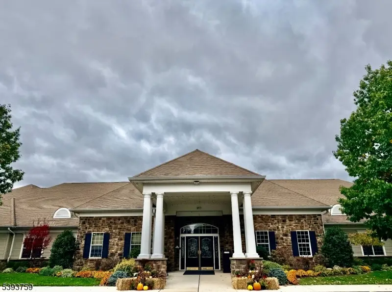 2102 Ambassador Ct #2102, Franklin Township, NJ 08873 - Image #3