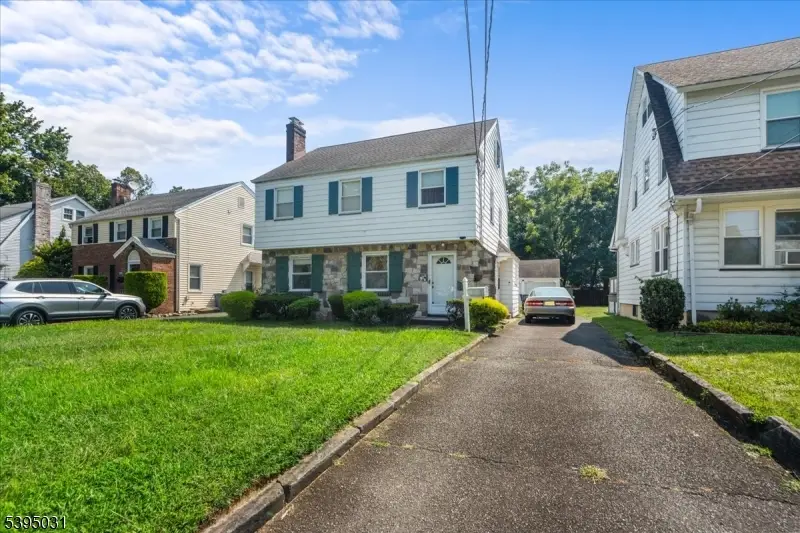 905 Stelle Ave, Plainfield, NJ 07063 - Image #1