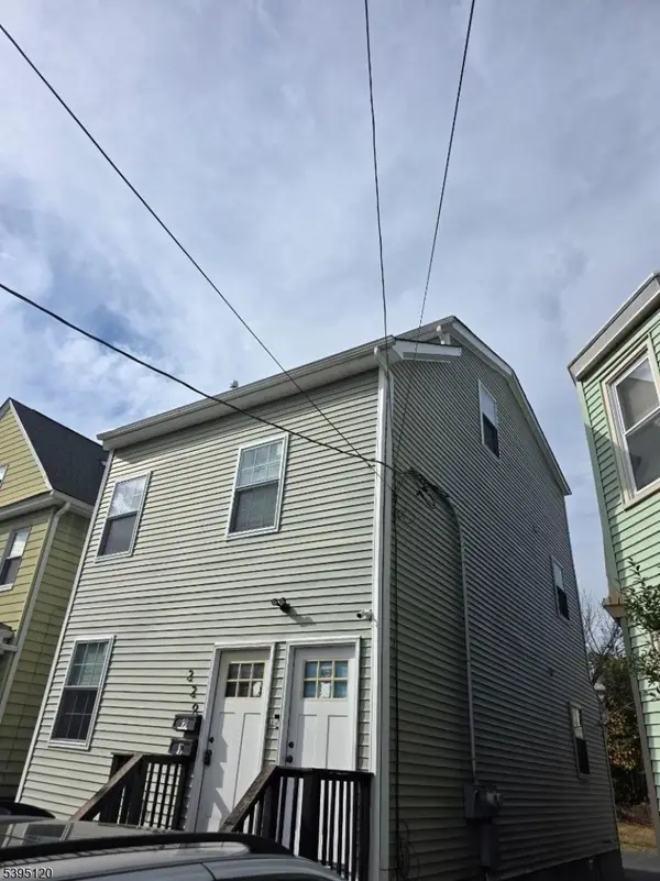 229 N Center St #2, City Of Orange Twp., NJ 07050