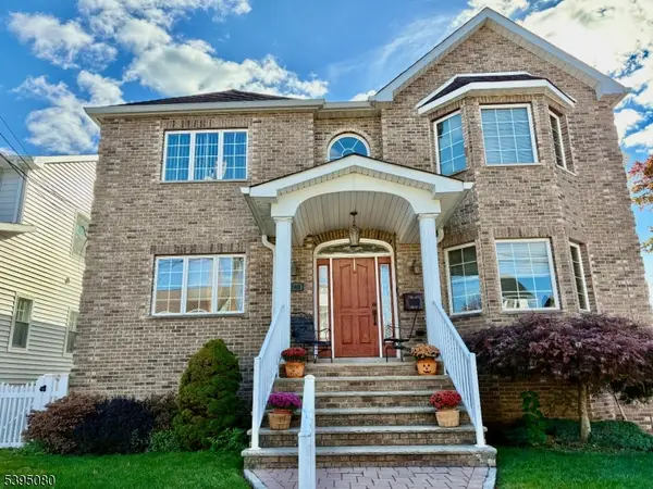 748 6th St, Lyndhurst Twp., NJ 07071