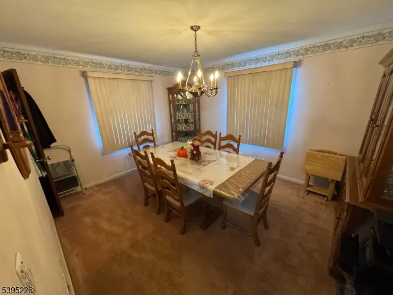 95 Elizabeth Pl, Totowa, NJ 07512 - Image #3