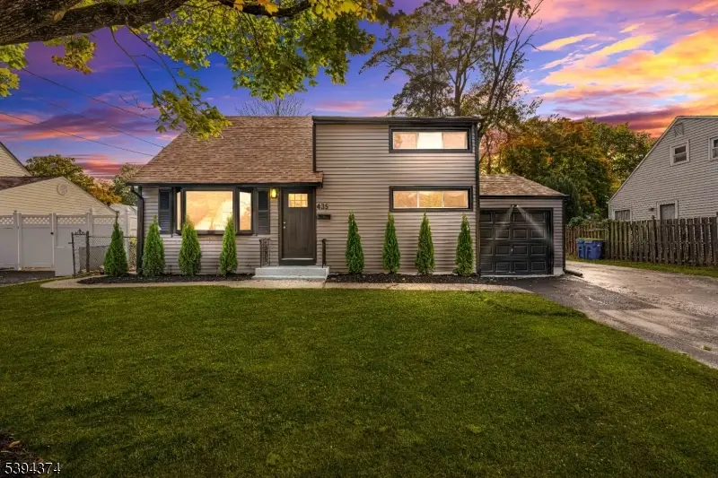 435 Warfield Rd, North Plainfield, NJ 07063 - Image #1
