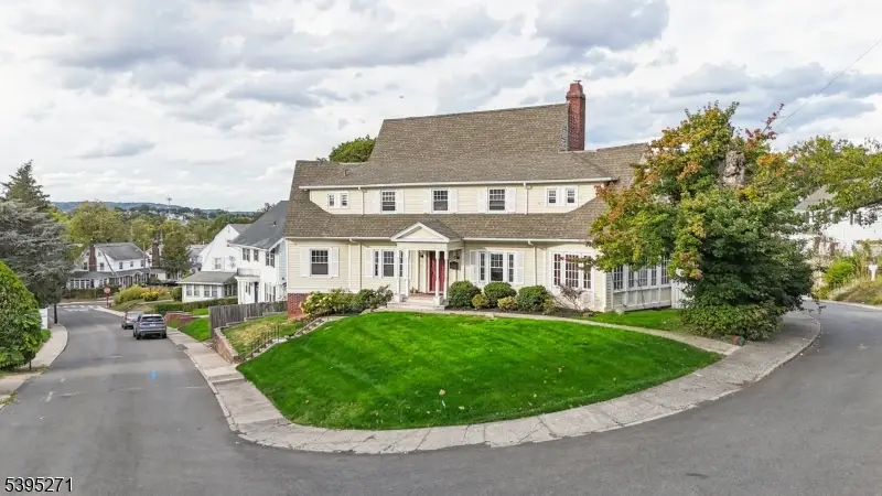 5 Park Rd, Paterson, NJ 07514 - Image #3