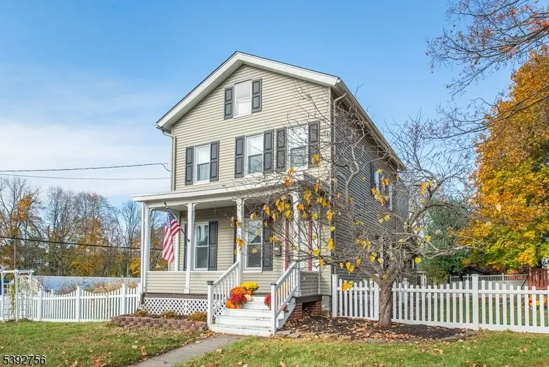 201 Willow Grove St, Hackettstown, NJ 07840 - Image #1