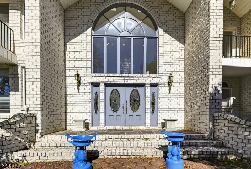 16 Benedek, Princeton, NJ 08540 - #3