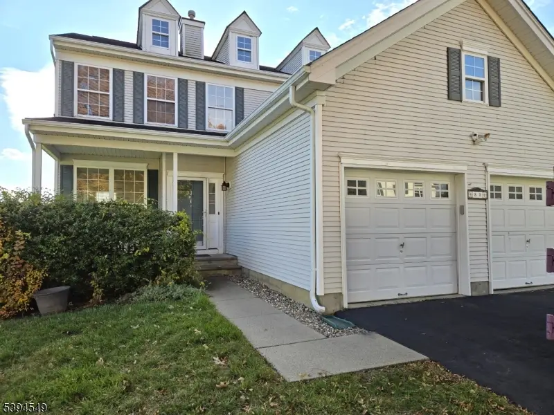 33 Saxton Dr, Hackettstown, NJ 07840 - Image #1
