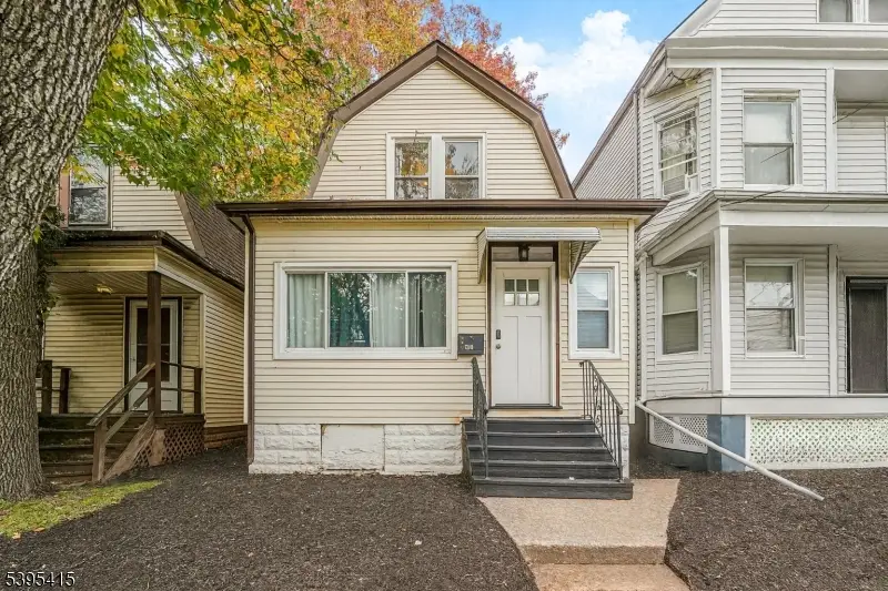 190 Elmwood Ave, Irvington, NJ 07111 - Image #2