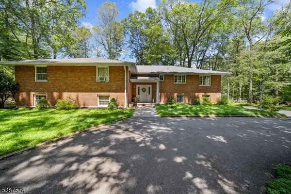 564 Highway208, Franklin Lakes Boro, NJ 07417