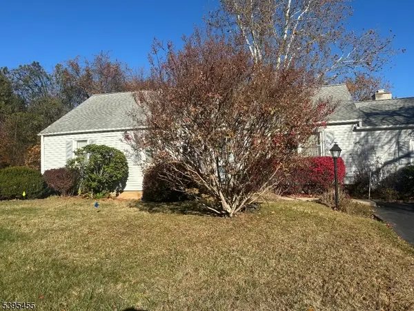 81 Amwell Rd, Millstone Boro, NJ 08844