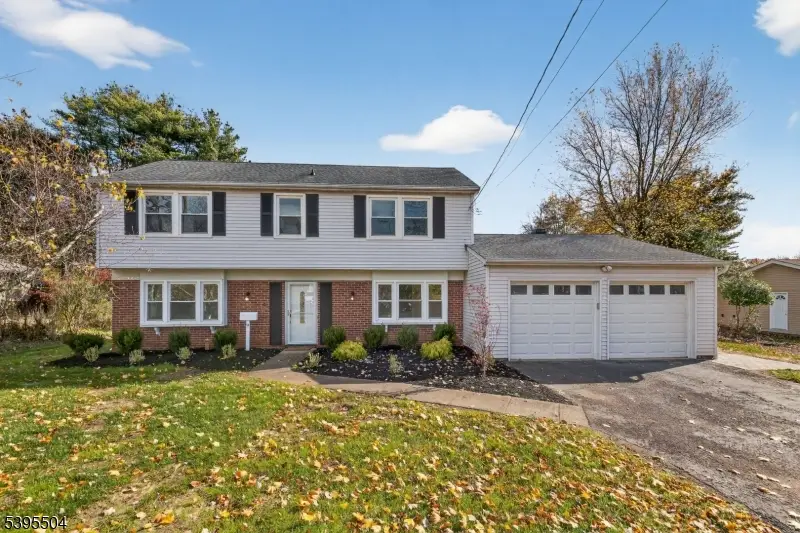 9 Larsen Rd, Franklin Township, NJ 08873 - Image #1