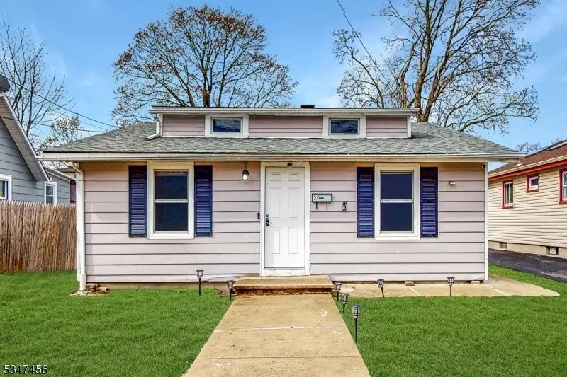 20 S 8th Ave, Manville, NJ 08835 - Image #1