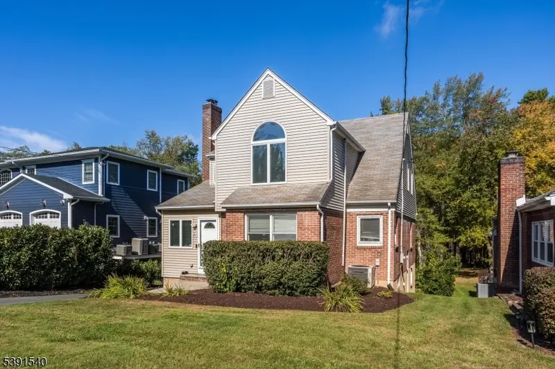 25 Washington Ave, Whippany, NJ 07981 - Image #2