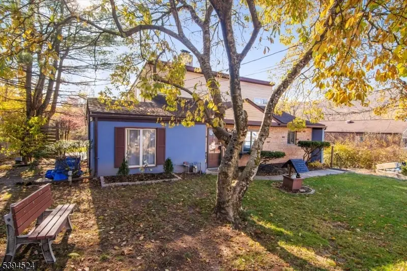 11 Bushwick Ln, West Milford, NJ 07480 - Image #1