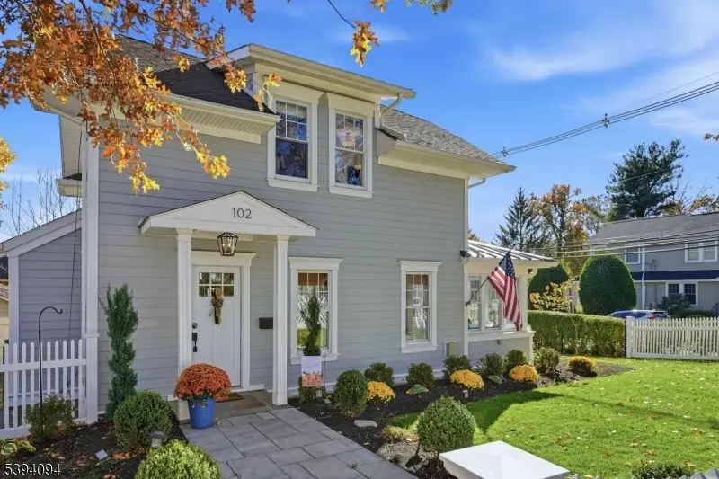 102 Center Ave, Chatham, NJ 07928 - Image #1