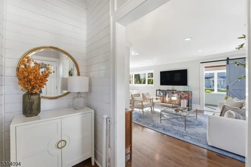 102 Center Ave, Chatham, NJ 07928 - Image #3