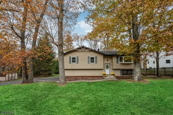 41 Shongum Rd, Randolph Twp., NJ 07869