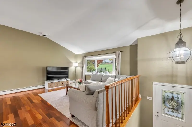 41 Shongum Rd, Randolph, NJ 07869 - Image #3