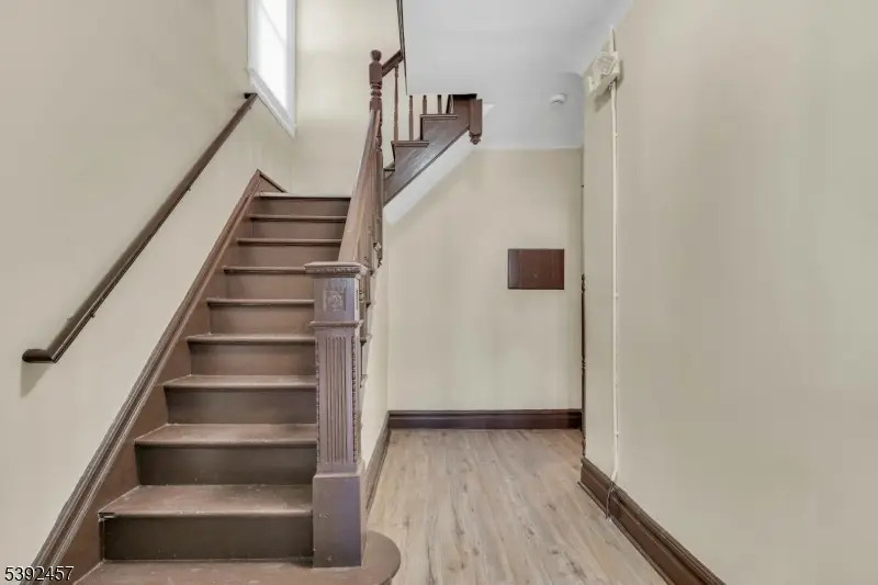 60 Vermont Ave, Newark, NJ 07106 - Image #2