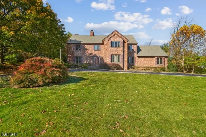 4 Punch Bowl Rd, Florham Park, NJ 07960 - Image #1