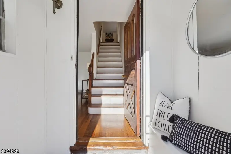 37 Mayfair Dr, West Orange, NJ 07052 - Image #3