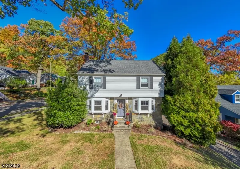 54 Howard St, Verona, NJ 07044 - Image #1