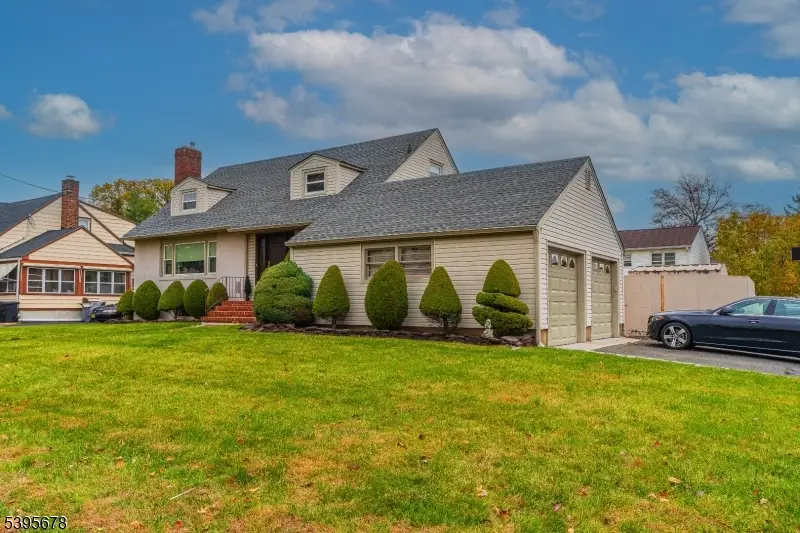 2641 Burns Pl, Union, NJ 07083 - Image #2