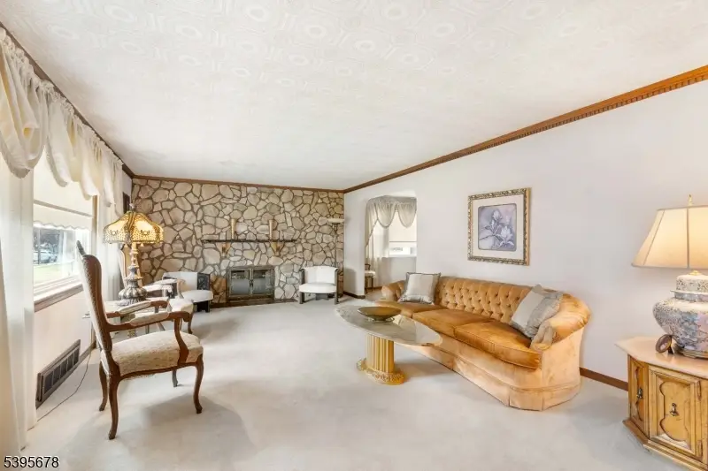 2641 Burns Pl, Union, NJ 07083 - Image #3