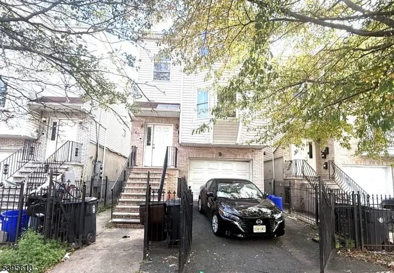 742 S 12th St, Newark, NJ 07103 - Image #3
