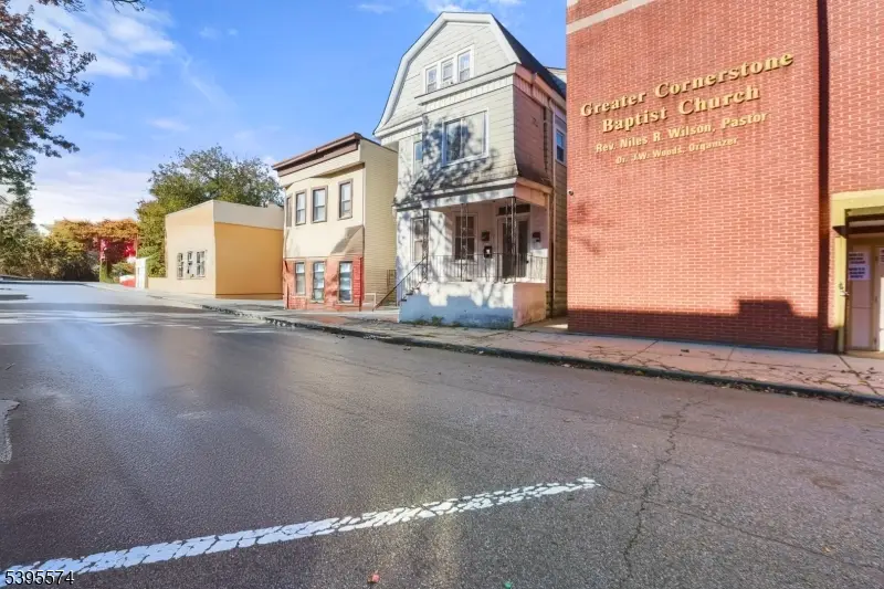 233 N 18th St, East Orange, NJ 07017 - Image #2