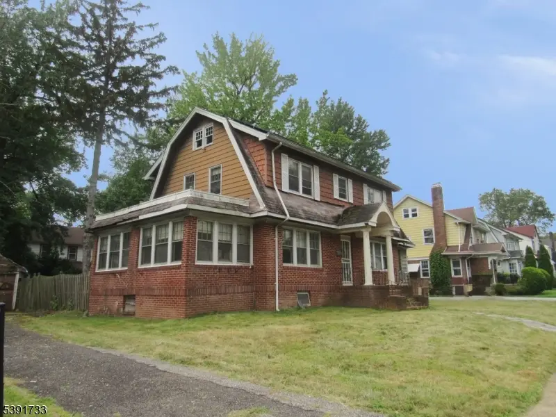 300 Windsor Rd, Englewood, NJ 07631 - Image #2