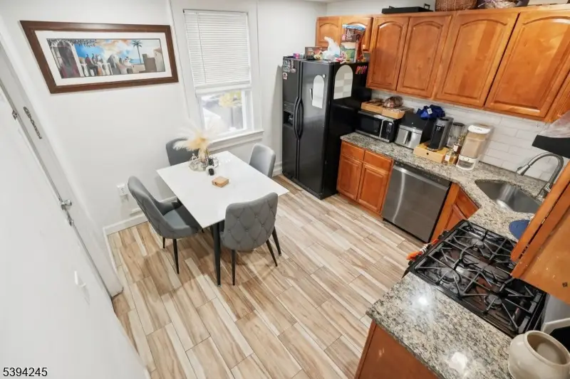 648-650 Myrtle St, Elizabeth, NJ 07202 - Image #2