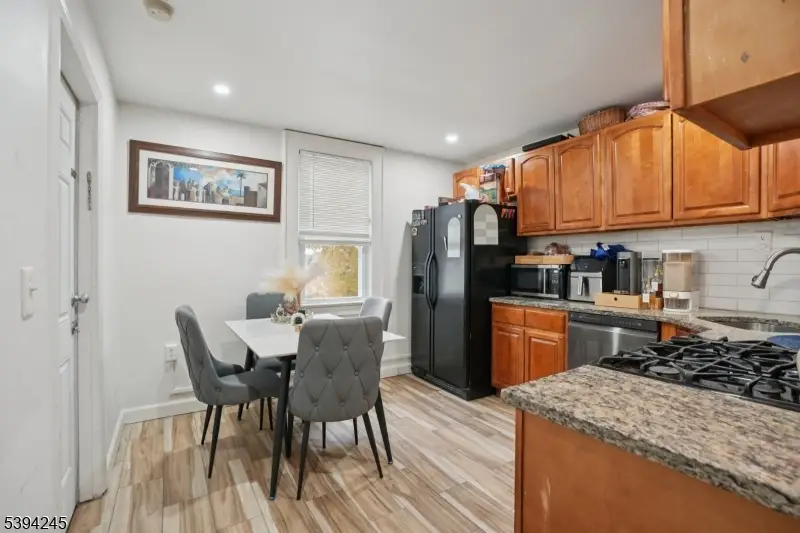 648-650 Myrtle St, Elizabeth, NJ 07202 - Image #3