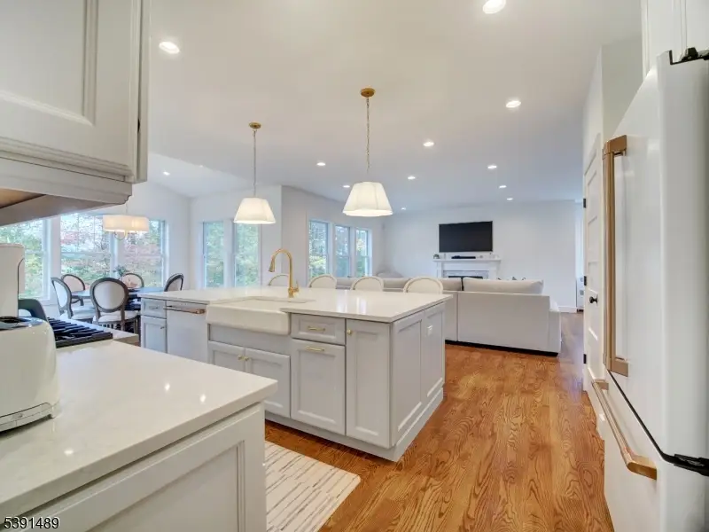 4 Minor Ct, Denville, NJ 07834 - Image #3