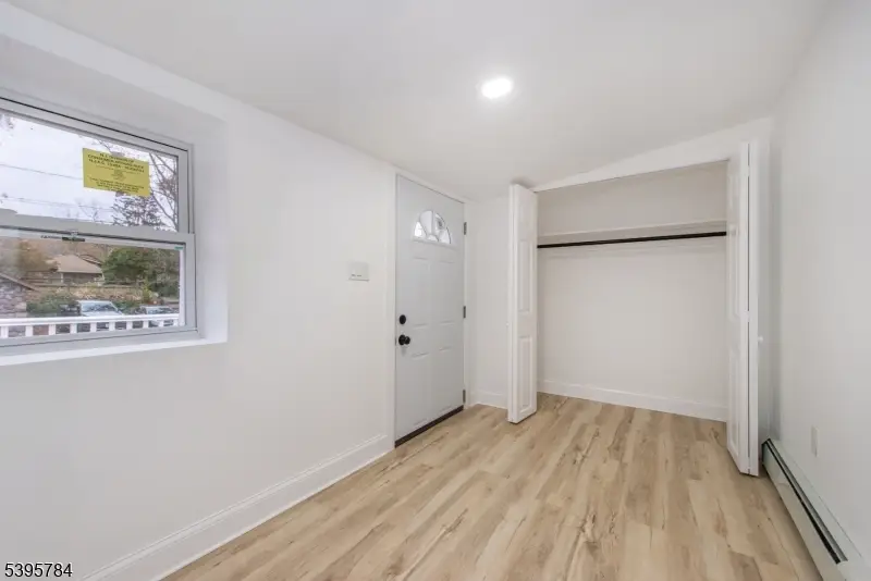 25 Setting Sun Trl, West Milford, NJ 07480 - Image #3