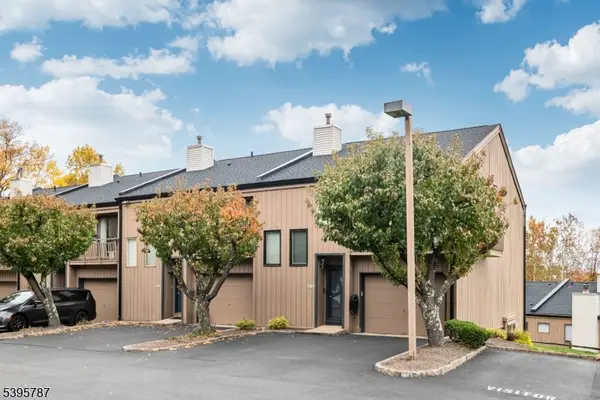 1146 Stephanie Dr #1146, North Caldwell Boro, NJ 07006